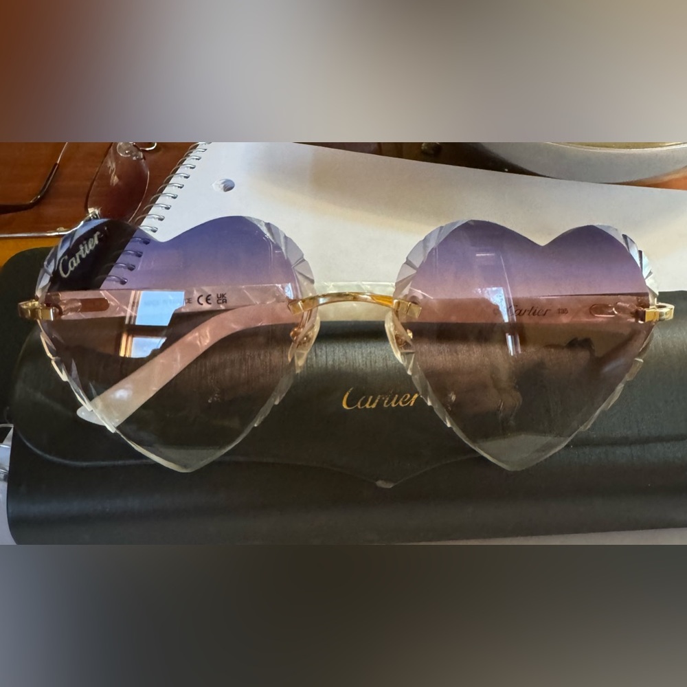 Beautiful Cartier Heart Sunglasses! So jazzy mint condition! Box and case FIRM!